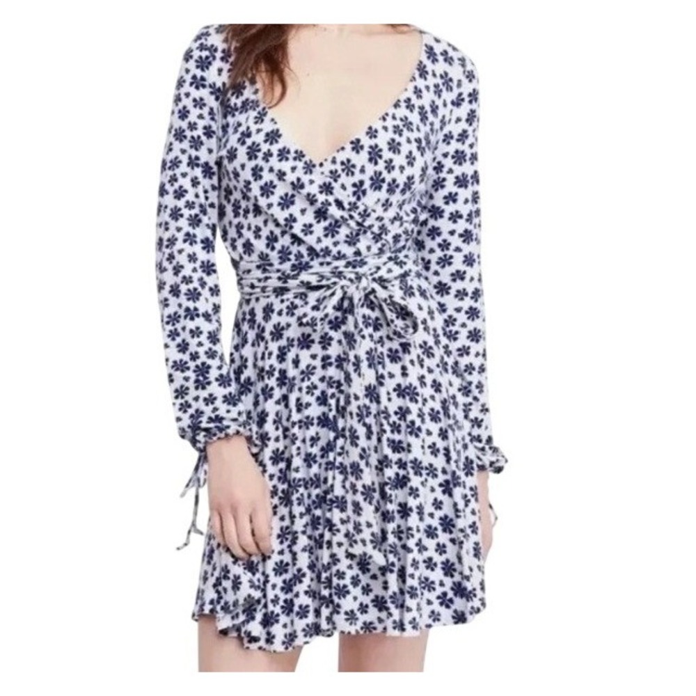 Free People Womens M Pradera Floral Wrap Mini Dress Cream Combo NWT